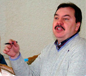Siarhei Niarouny, editor of the independent weekly “Vonly Horad”.