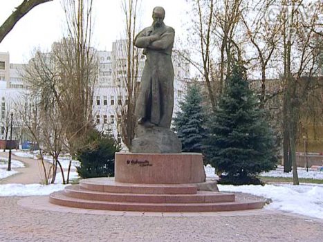 Monument to Taras Shevchenko near the Embassy of Ukraine in Minsk