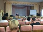 Встреча с провластным кандидатом в Бобруйске: полчаса и без вопросов