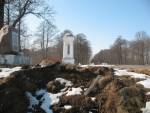 Барановичи: Активисты собрали подписи за срочный ремонт памятников в честь повстанцев 1863 года