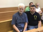 Правозащитники Алесь Беляцкий и Андрей Полуда во время суда по апелляционной жалобе Александра Жильникова