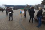 Police seize leaflets "Freedom for Political Prisoners!" at election picket in Minsk