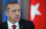 Сразу после успеха референдума Эрдоган сделал заявление о введении смертной казни