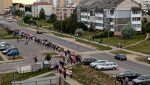 Жительницу Фаниполя осудили за участие в акции протеста с белыми цветами и шариками