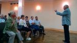 Владимир Кацора провел в Гомеле встречи с избирателями и снял свою кандидатуру