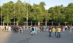 В Гомеле «Революция через социальную сеть» собрала на площади более сотни человек (фото)