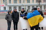Барановичи: общественный активист требует от суда вернуть ему украинский флаг