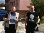 Правозащитников Виктора Сазонова и Владимира Хильмановича держали на границе более 5 часов