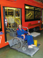 Полумеры от Миноблавтотранс для солигорских инвалидов-колясочников