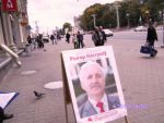 Слонім: Дырэктар крамы супраць плакатаў Кастусёва