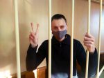 Художника Владислава Маковецкого судят за то, что замахнулся на милиционера дубинкой