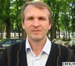 Vasil Paliakou: Thorough searches on the border are politically motivated discrimination