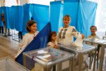 Большинство жителей Украины - за досрочные парламентские выборы
