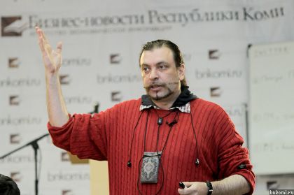 Андрей Юров.