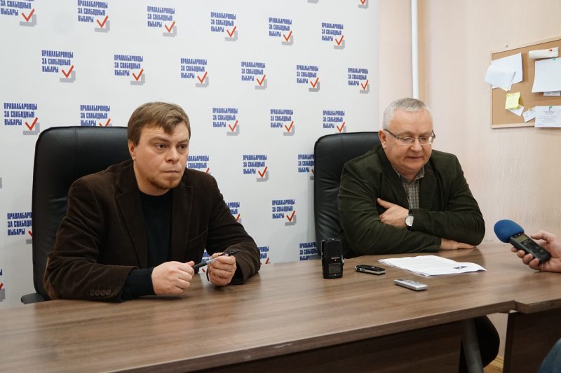 Coordinators of the campaign “Human Rights Defenders For Free Elections” Uladzimir Labkovich (HRC "Viasna") and Aleh Hulak (Belarusian Helsinki Committee)