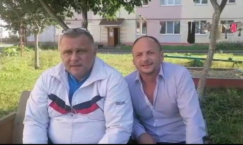 Скриншот того самого видеообращения в поддержку Сергея Тихановского, которое Анатолий записал вместе с другом.