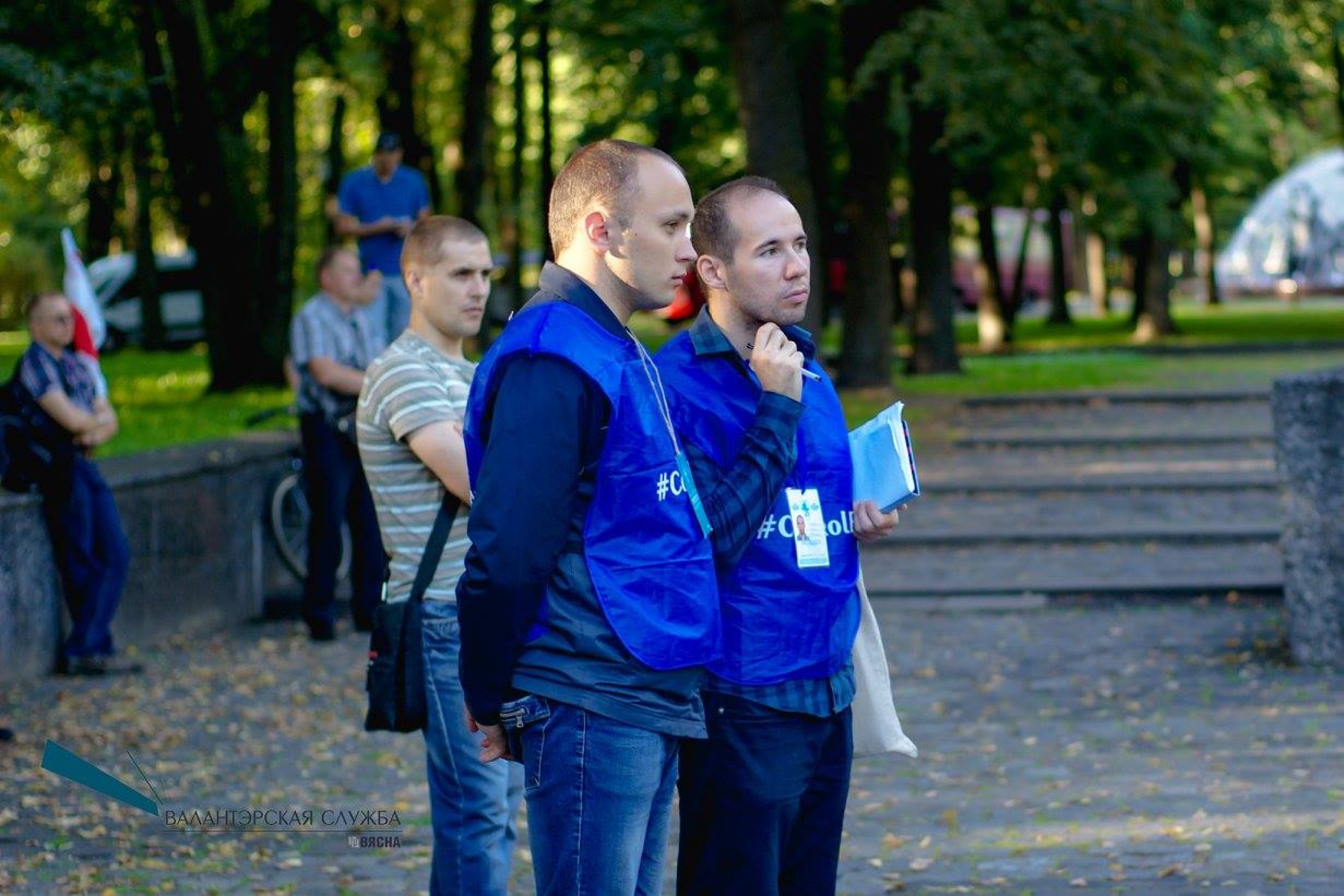 Viasna observers, Aliaksei Loika on the left