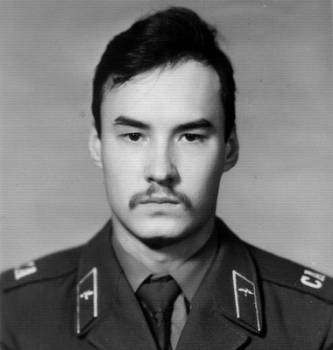 Валянцін Стэфановіч падчас службы ў войску ў 1991 годзе