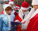 Белорусские Деды Морозы явились с повинной в прокуратуру