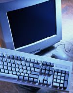 Милиционеры сломали конфискованные у оппозиционеров компьютеры  