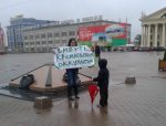 Police detain protesters in Minsk