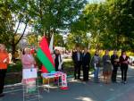 Пинск: Первый агитационный пикет провела действующая депутат