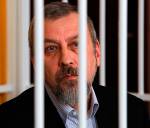Требуем от властей Беларуси немедленно прекратить издевательство над политзаключенным Андреем Санниковым и его семьей