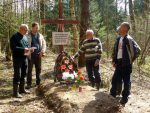 Витебские активисты требуют выяснить, кто уничтожил мемориальные кресты