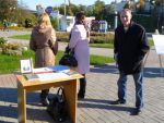 Витебск: Сбор подписей за Лукашенко - в оппозиционном окружении